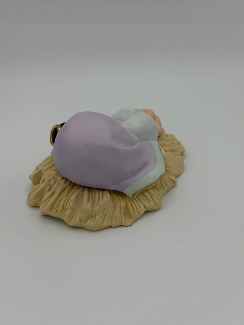 Precious Moments 2000 “Mary Had A Little Lamb”  Figure